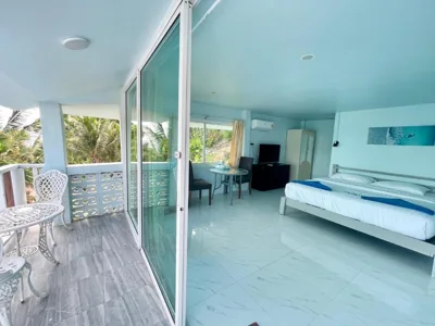 Naiharn On The Rock Resort Phuket – Photos 10